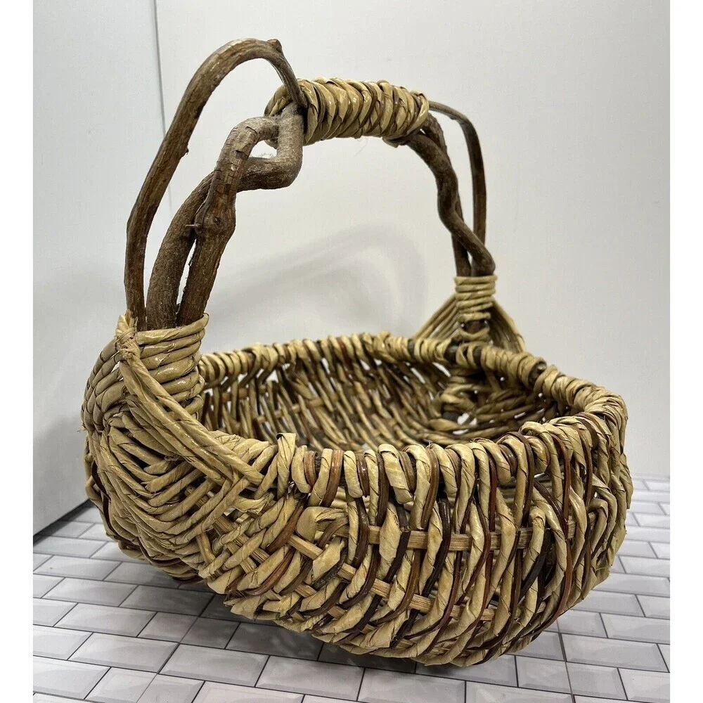 Vintage Primitive Gathering Basket Raw Curly Willow Handle Woven Large Farmhouse